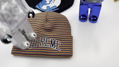 【熱賣精選】supreme 21FW Rainbow Stripe Beanie 彩虹條紋 冷帽 針織帽 毛線帽 帽子