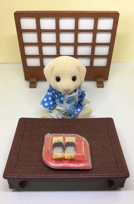 re-ment壽司盒含壽司2個食玩娃娃屋場景?適合森林家族、小布、莉卡等各式娃娃使用（內容物如圖一所有）低消看說明