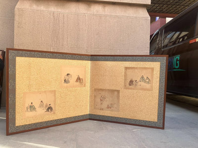 二手 日本屏風！御屏風，灑金人物，日式風格，木框有輕微磕碰，尺寸如 古玩 擺件 老物件【紫竹齋】1647