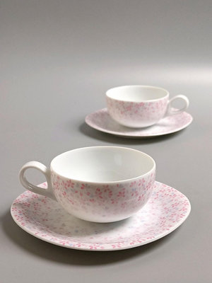 咖啡杯 日本NARUMI鳴海稀見款粉色漸變小花骨瓷咖啡杯