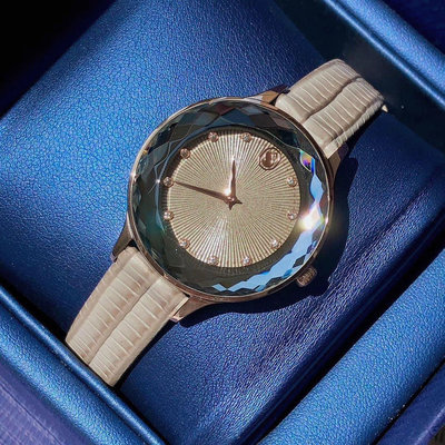 SWAROVSKI Octea Nova 灰色錶盤 灰色皮革錶帶 石英 女士手錶 5649999