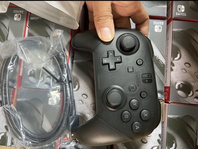 【桌子電玩】日本原廠正品 Nintendo Switch NS PRO 手把 控制器 NFC唤醒 HD震动