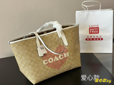 【二手包包】蔻馳COACH最新購物袋 出貨品質亮澤LOGO 炒雞火實用的款式  多用款內襯logo時尚百搭款NO51775