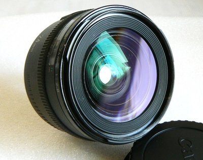 【悠悠山河】 *~ 近新品 ~* Canon EF 24mm F2.8 公司貨 自動對焦失效，需手動對焦拍攝 反應售價
