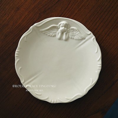 浮雕小天使陶瓷白盤  小天使盤子 早餐 白盤 點心盤 蛋糕盤 陶瓷餐具 陶瓷盤 鄉村風【小雜貨】