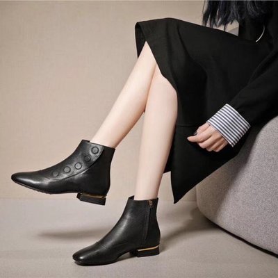 【妖妖代購】Tods鈕釦牛皮踝靴/中筒靴