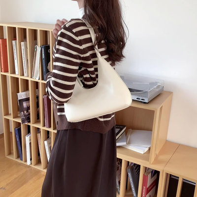 包包 韓國小眾設計單肩包 高級時尚感包包女士配件 百搭手提包腋下包