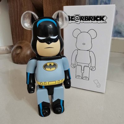 400% 潮玩BEABRICK BATMAN蝙蝠俠暴力熊 DC animated公仔手辦庫柏力克熊-艾利爾百貨