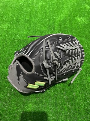棒球世界 全新SSK硬式牛皮棒球壘球內野手手套內檔黑灰配色DWG3923C特價11.75吋