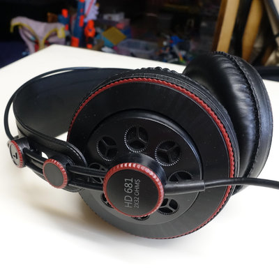 中古良品 舒伯樂Superlux HD681頭戴全罩式有線耳機