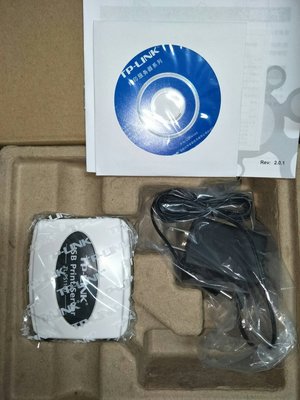 商品介紹 : TP-LINK TL-PS110U USB2.0 連接埠快速乙太網路列印伺服器(無包裝) G-7972