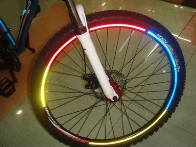 反光貼紙反光貼紙 輪弧車輪反光貼紙 自行車輪貼紙 單車貼紙輪圈貼輪圈反光條超炫。