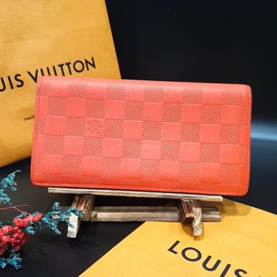 【哈極品】二手品《 Louis Vuitton LV 紅色全皮 棋盤格 對開12卡長夾/皮夾》