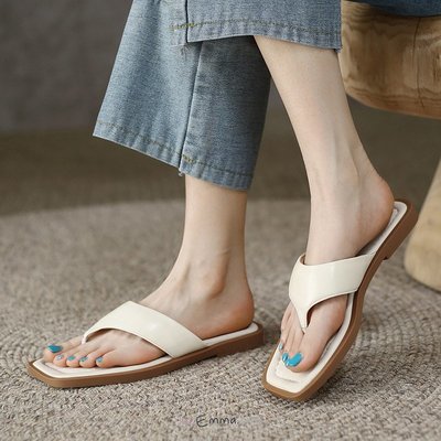 EmmaShop艾購物-韓國同步上新-INS簡約款方頭夾腳拖鞋
