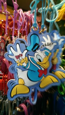 ***日本帶回***東京迪士尼 唐老鴨Donald Duck 識別證 票卡夾 捷運卡 拉繩+背帶♪☆♪