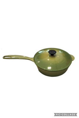 法國🇫🇷Le Creuset 21cm鑄鐵調理鍋-棕櫚綠