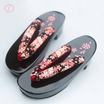 日本日式人字拖鞋半月木屐女款黑漆黑色櫻花花卉