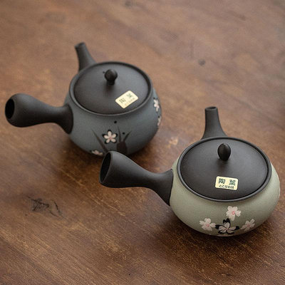 【自營】日本常滑燒陶葉作黑泥平丸櫻花梅花側把急須過濾泡茶壺