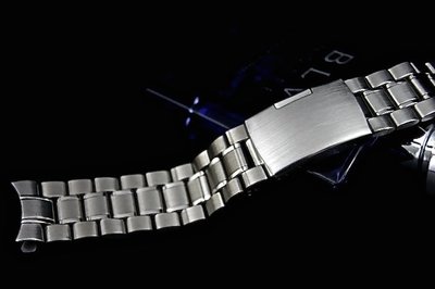 18mm彎頭(實心)拉砂間光,不鏽鋼製錶帶,單折側扣OMEGA,SUBMARINER,GMT黑水鬼