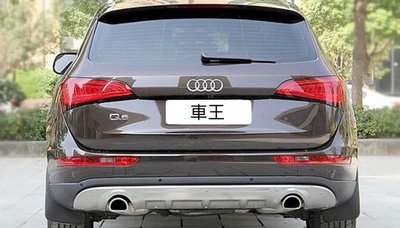 【車王汽車精品百貨】奧迪 Audi Q5 加厚不銹鋼 後下護板 後護板 防撞擋板 防撞板