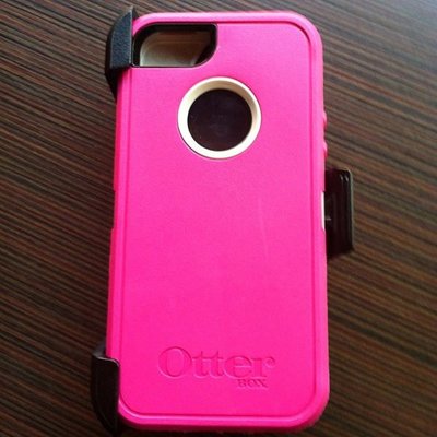 正品!! ※台北快貨※美國原裝Otterbox Defender Case for iPhone 5 *粉白色* (也有Commuter,Ballistic)