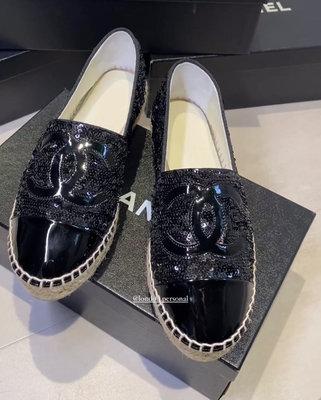 Chanel 小香鉛筆鞋 G29762 New Espadrilles 漆皮亮片 CC 休閒鞋 黑 現貨