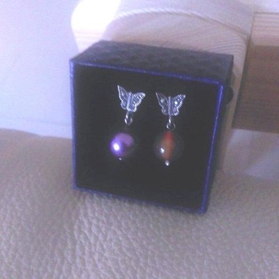 925純銀蝴蝶+紫黑珍珠或紅(黑)瑪瑙耳環針式mikimoto/Fiona/寶儷金