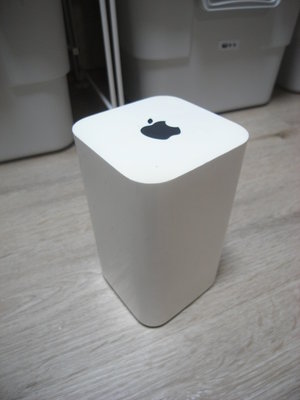 二手 Apple 蘋果 Airport Time Capsule 2TB A1470 5th 第五代 時光膠囊 分享器