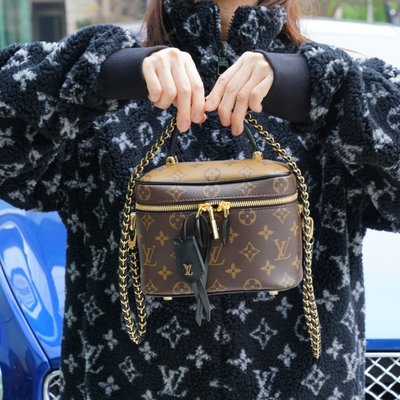 Shop Louis Vuitton 2022-23FW Vanity pm (M45165) by なにわのオカン