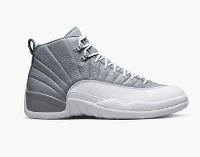 Air Jordan 12 