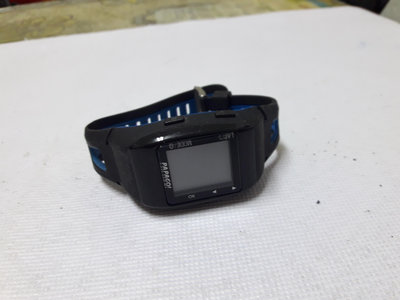 2. PAPAGO GoWatch770 GPS 男士 數位 運動手錶 / 一 枝