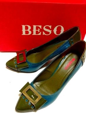 百貨專櫃『BESO』藍綠色高跟尖頭女鞋