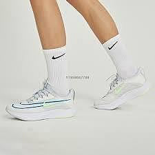 Nike Zoom Fly 4貼合 包覆 彈力 運動慢跑鞋 CT2392-100男鞋[上井正品折扣店]
