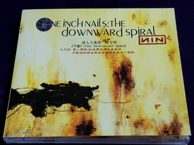 R華語團(二手CD)NIN INCH NAILS:THE downward spiral~有外封面紙~大陸版~下旋~