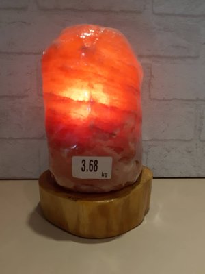 玫瑰鹽燈 3.5~4公斤 隨機出貨不挑款 附電線燈泡、實木底座