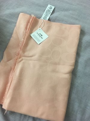 粉橘色coach logo羊毛+蠶絲圍巾