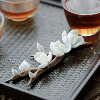 茶藝師 陶瓷擺件茶趣茶玩小件創意擺設可愛手捏玉蘭花枝梅花盆栽配飾茶寵