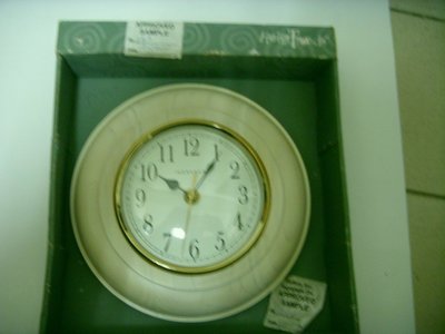 【Timezone Shop】 居家系列~ 白色外框 金色鑲邊 時鐘/掛鐘/clock/壁鐘