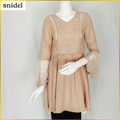 日本品牌 SNIDEL 新品 長袖 蕾絲 刺繍連身裙 短洋裝 女 FREE 蕾絲洋裝 連身洋裝 連衣裙 A3326S