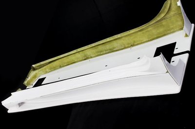 適用速霸陸翼豹Impreza STI GRB改裝 Varis款 前杠大包圍前保險杠--請詢價