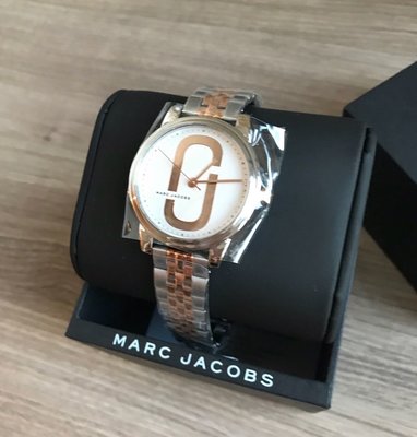 MARC BY MARC JACOBS 雙J錶盤 玫瑰金色配銀色不鏽鋼錶帶 石英 女士手錶MJ3561（吳宣儀同款）
