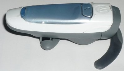MOTOROLA H300藍牙耳機,通話30小時,待機20天,語音撥號 SKYPE VoIP網路電話語音功能,簡包 白/黑
