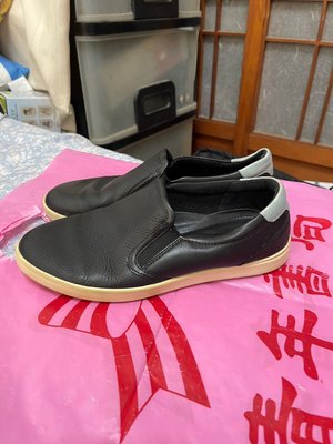 「 二手鞋 」 Ecco 女版皮革休閒鞋US6（黑）鐵2-1
