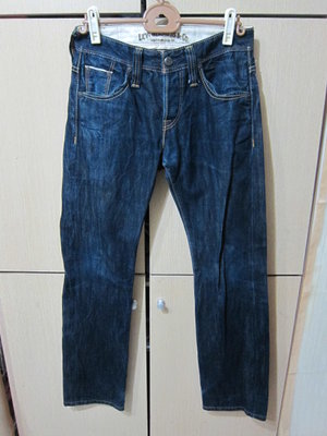 衣市藍~LEVI'S 504 排釦直筒牛仔長褲 (W28~L32~165/72A~)(471)(201204)