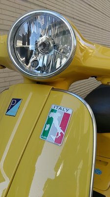 vespa 義大利國旗 鋁合金拉絲 金屬貼 (偉士牌 GOGORO MANY CUXI LIKE)汽車貼 車身貼 意大利