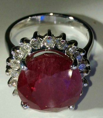 緬甸天然無燒15克拉紅寶石鑲真鑽白K金戒指