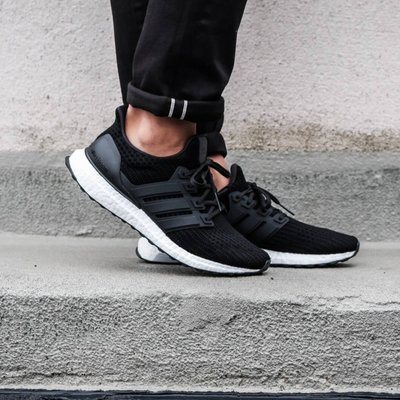 Adidas Ultra Boost 4.0 黑色 運動休閒鞋 男女尺寸 免運