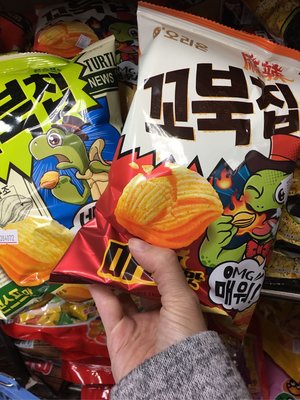 ?現貨?（小包）韓國 烏龜玉米濃湯脆片 80g