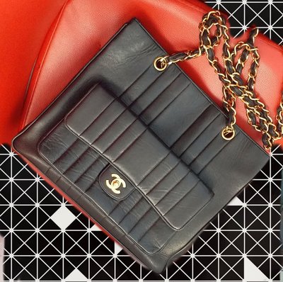 Chanel vintage 牛皮條紋金鍊購物包