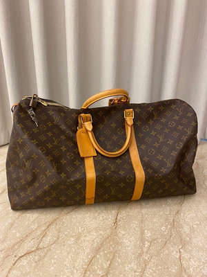 LV  真品 行李袋  經典 老花旅行包 （手提、登機） 二手包況 7-8 成新，皮革正常使用 有染色到，照片細節有，其他外觀完好 尺寸55cm